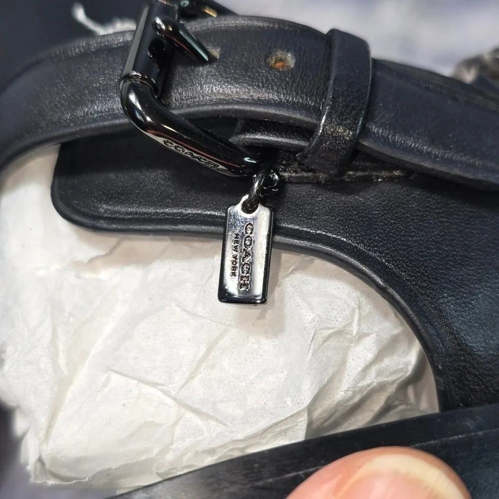 NWB Coach Clarkson Flat Strappy‎ Thong Sandals in Black & White Buckle SZ 8